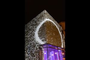 KOMETEN. Lichtkunst mit Strahlkraft